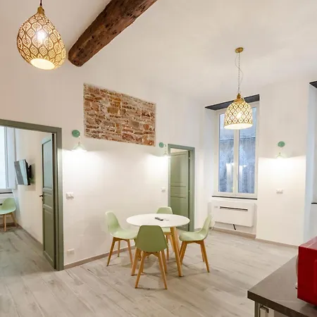 Castelli's Campo 9 Appartement *