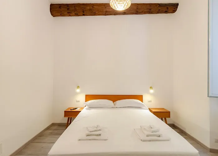 Castelli's Campo 9 Apartman